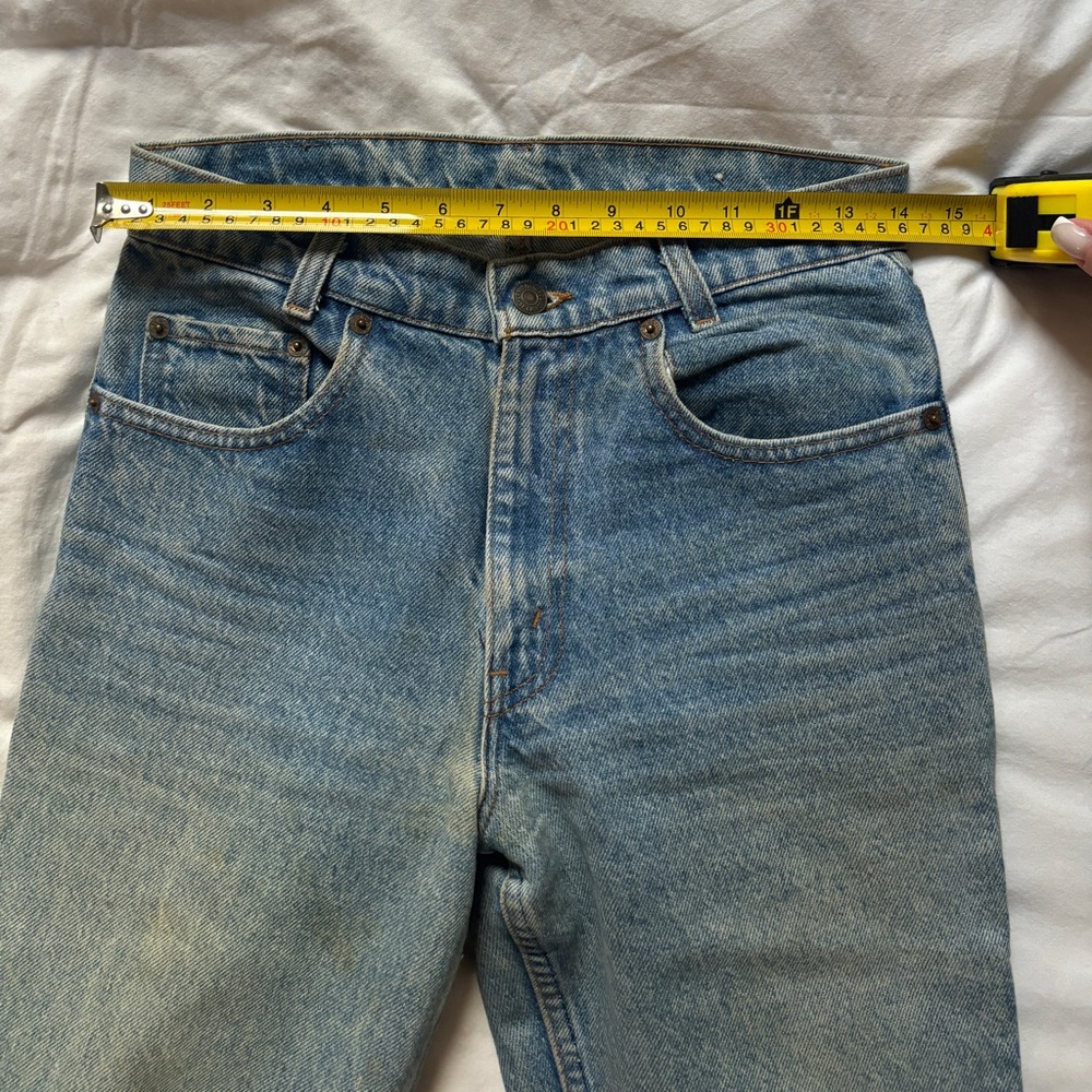 Levi's Light Blue Classic Women's Jeans - Picture 4 of 11